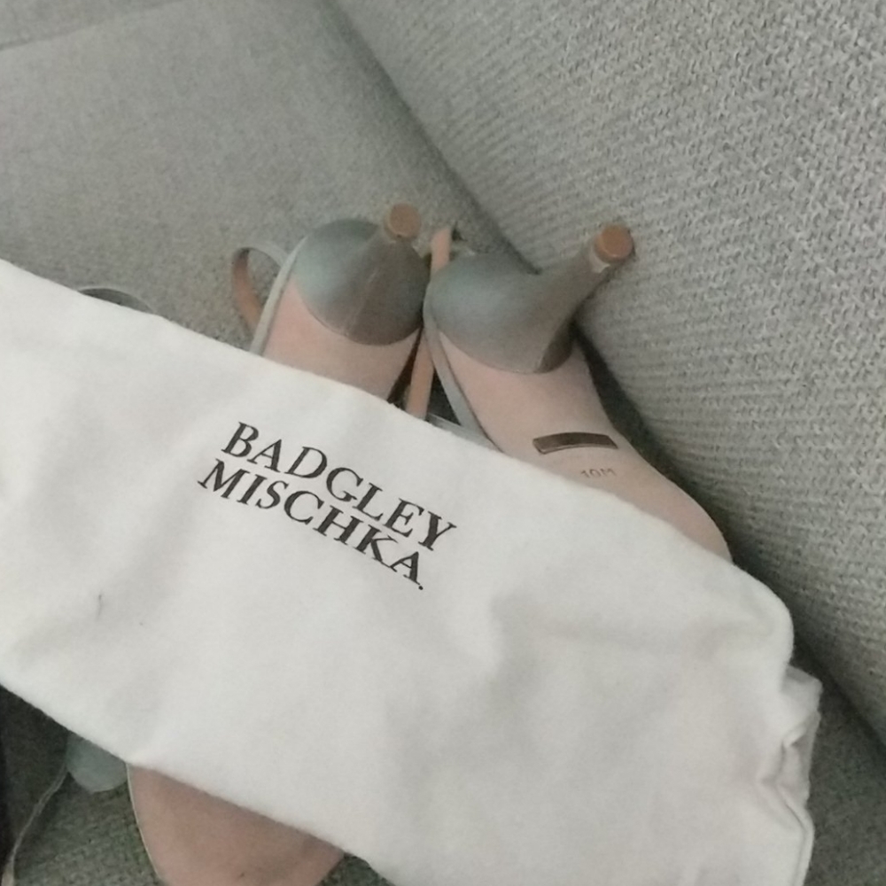 Badgley Mischka Dylan Pumps - Picture 6 of 7